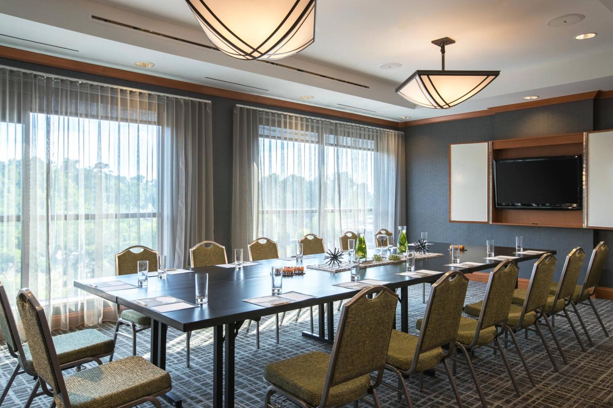 Renaissance Raleigh North Hills Hotel Kültér fotó