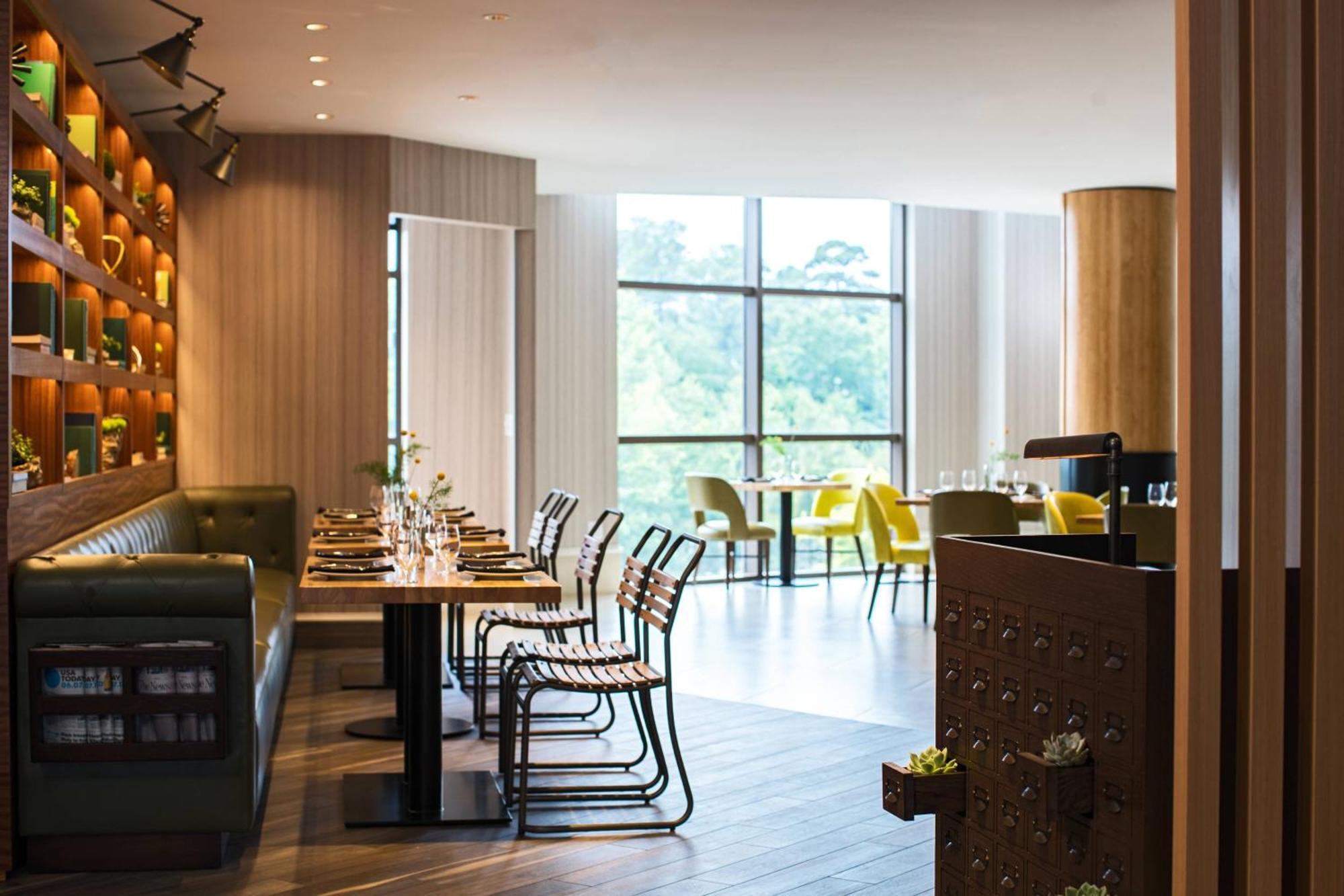 Renaissance Raleigh North Hills Hotel Kültér fotó