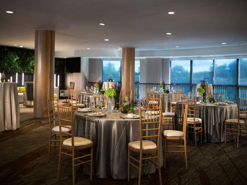 Renaissance Raleigh North Hills Hotel Kültér fotó